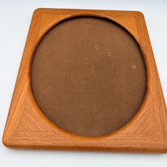 Wood Oval Picture Frame Display Stand Made in Thailand - Picture 2 of 8